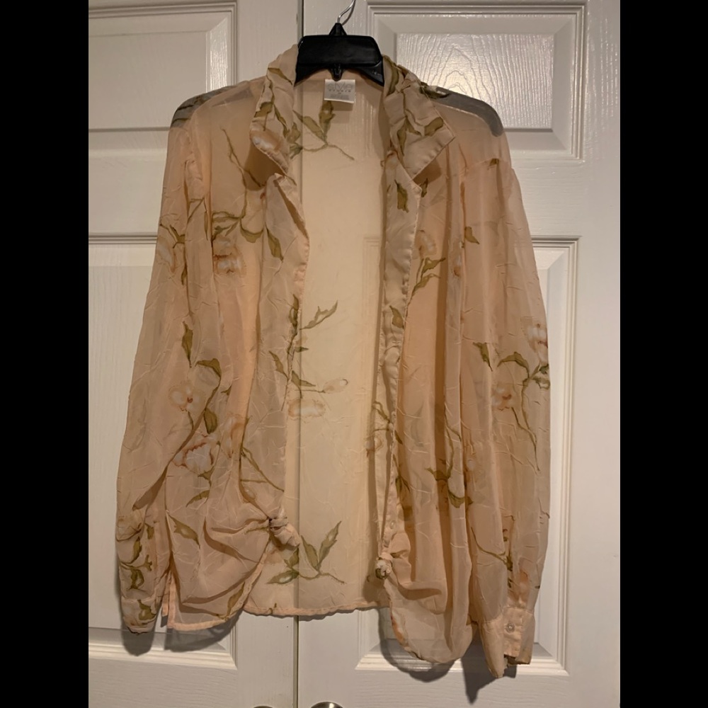 Sheer fabric-peach w/floral - long sleeves blouse